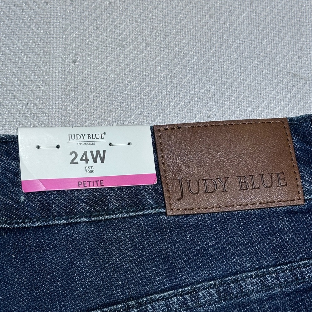 NEW Judy Blue Straight Leg Jeans Women 24W Petite Tummy Control Mid Rise Dark - Picture 9 of 14